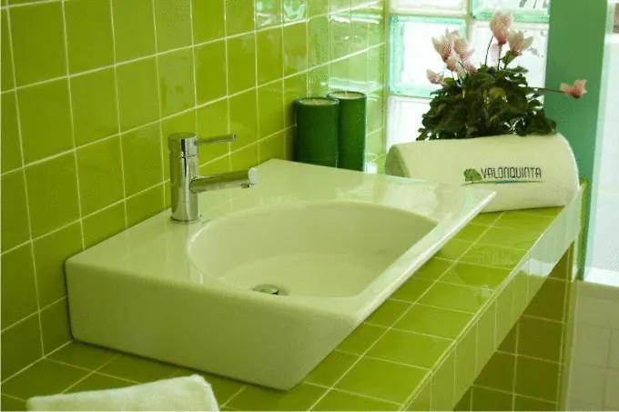 Guest house Valonquinta - Agro & 4*