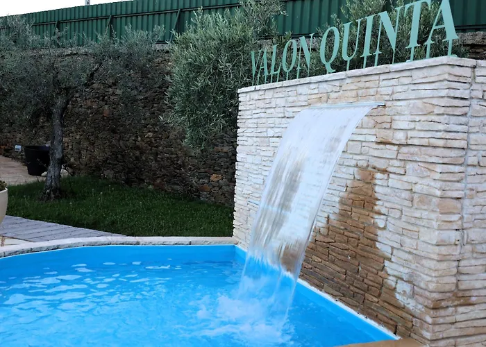 Guest house Valonquinta - Agro & 4*